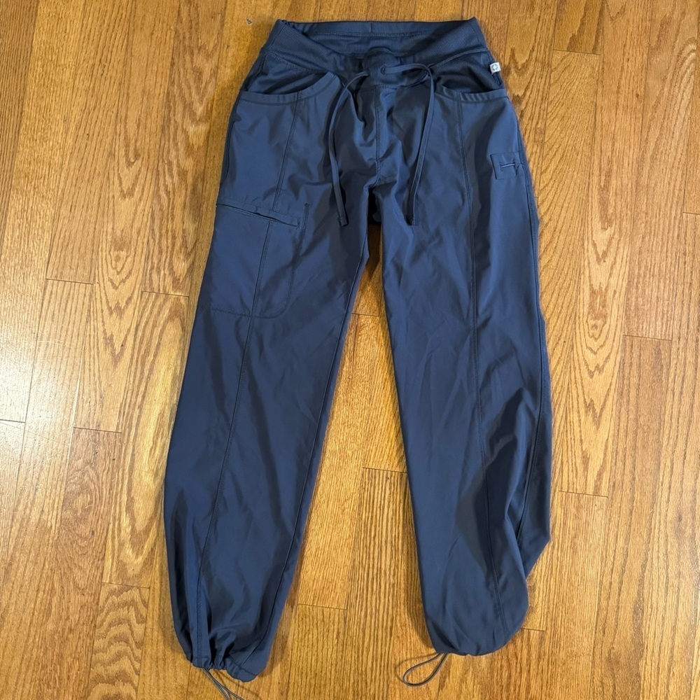 Cherokee Blue Scrub Joggers Women’s Size S